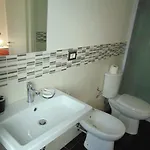 Etna's Tourist Nocleg ze śniadaniem 3*