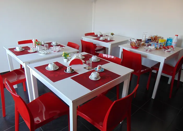 לינה וארוחת בוקר Etna's Tourist 3*